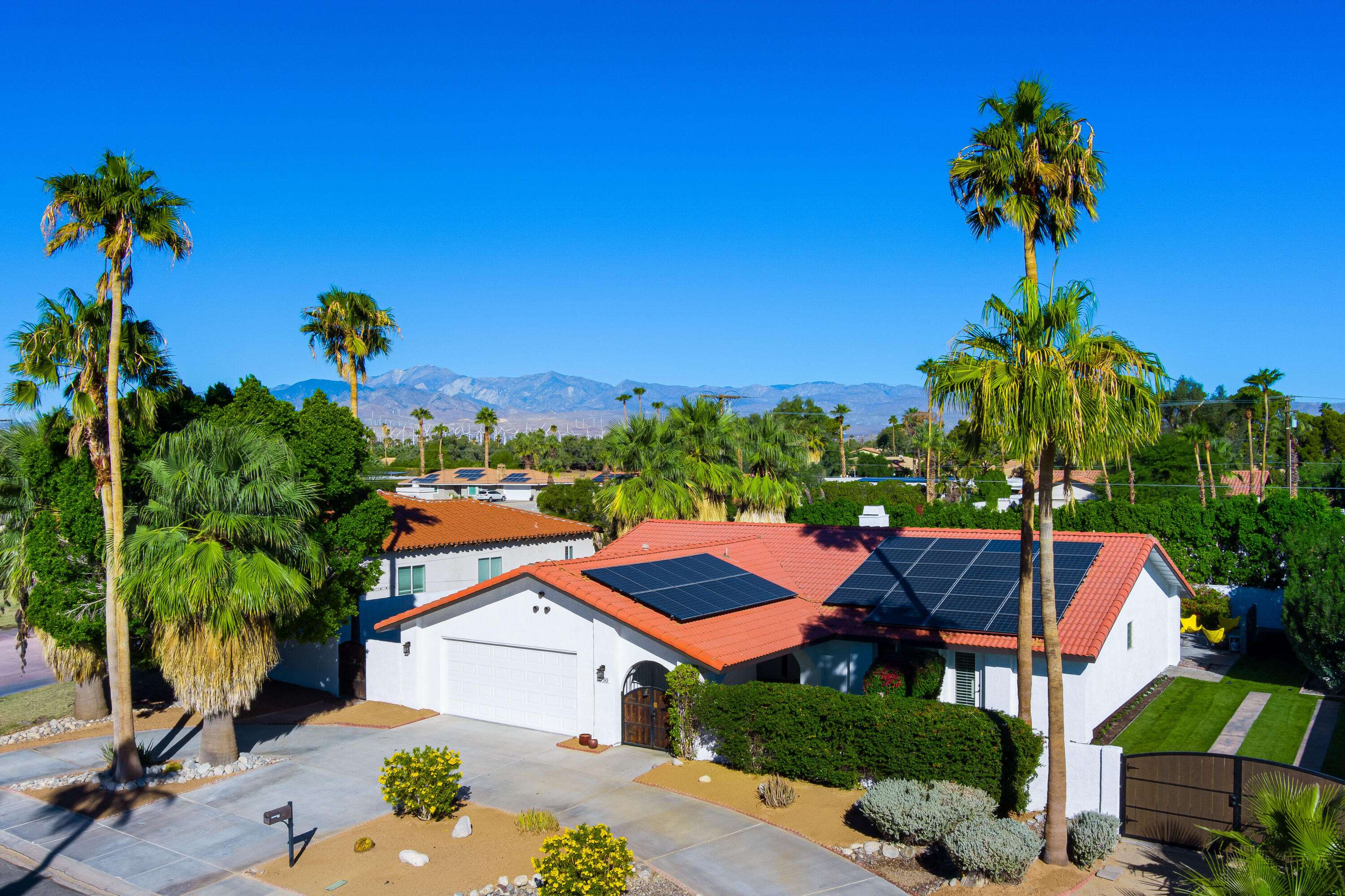 Palm Springs, CA 92262,2750 E Vincentia RD