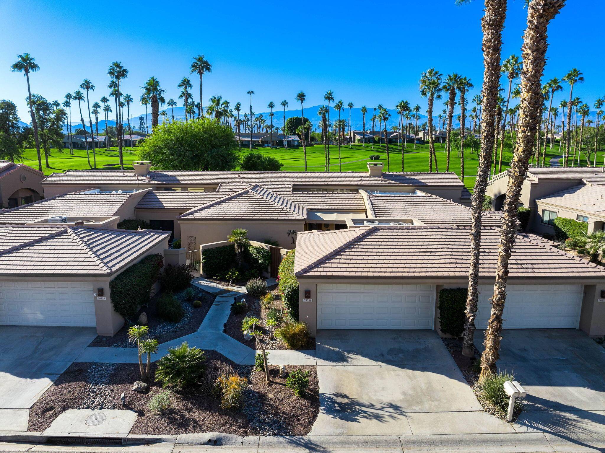 Palm Desert, CA 92211,76229 Poppy LN