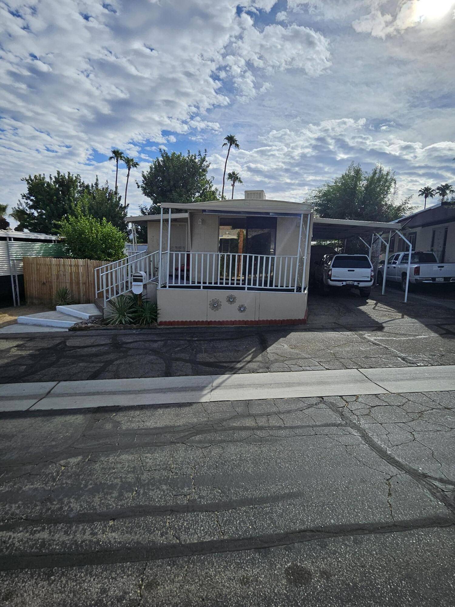 Palm Desert, CA 92260,4 Lazy B Dr. DR