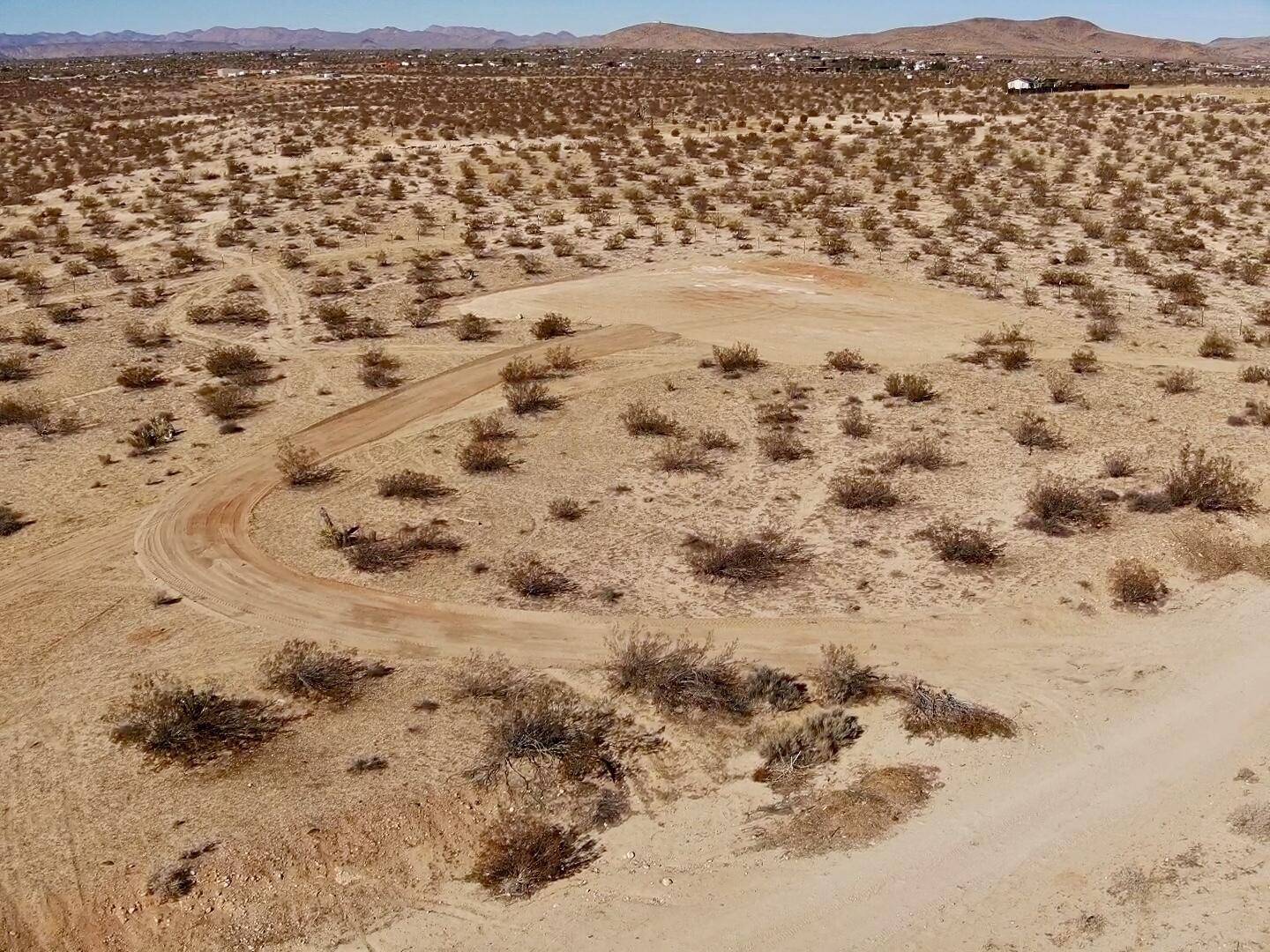 Joshua Tree, CA 92252,3734 Outpost RD