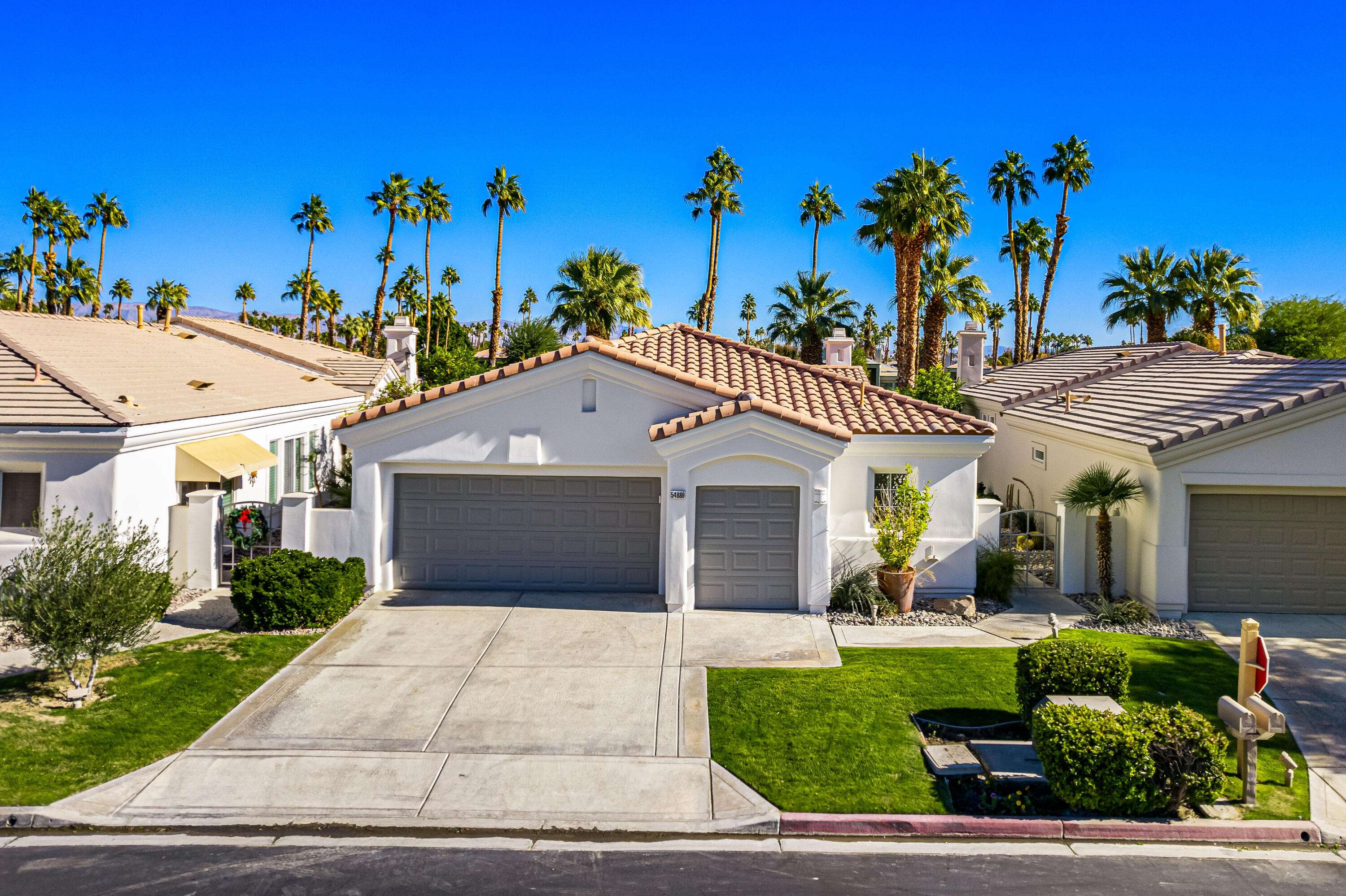 La Quinta, CA 92253,54886 Tanglewood