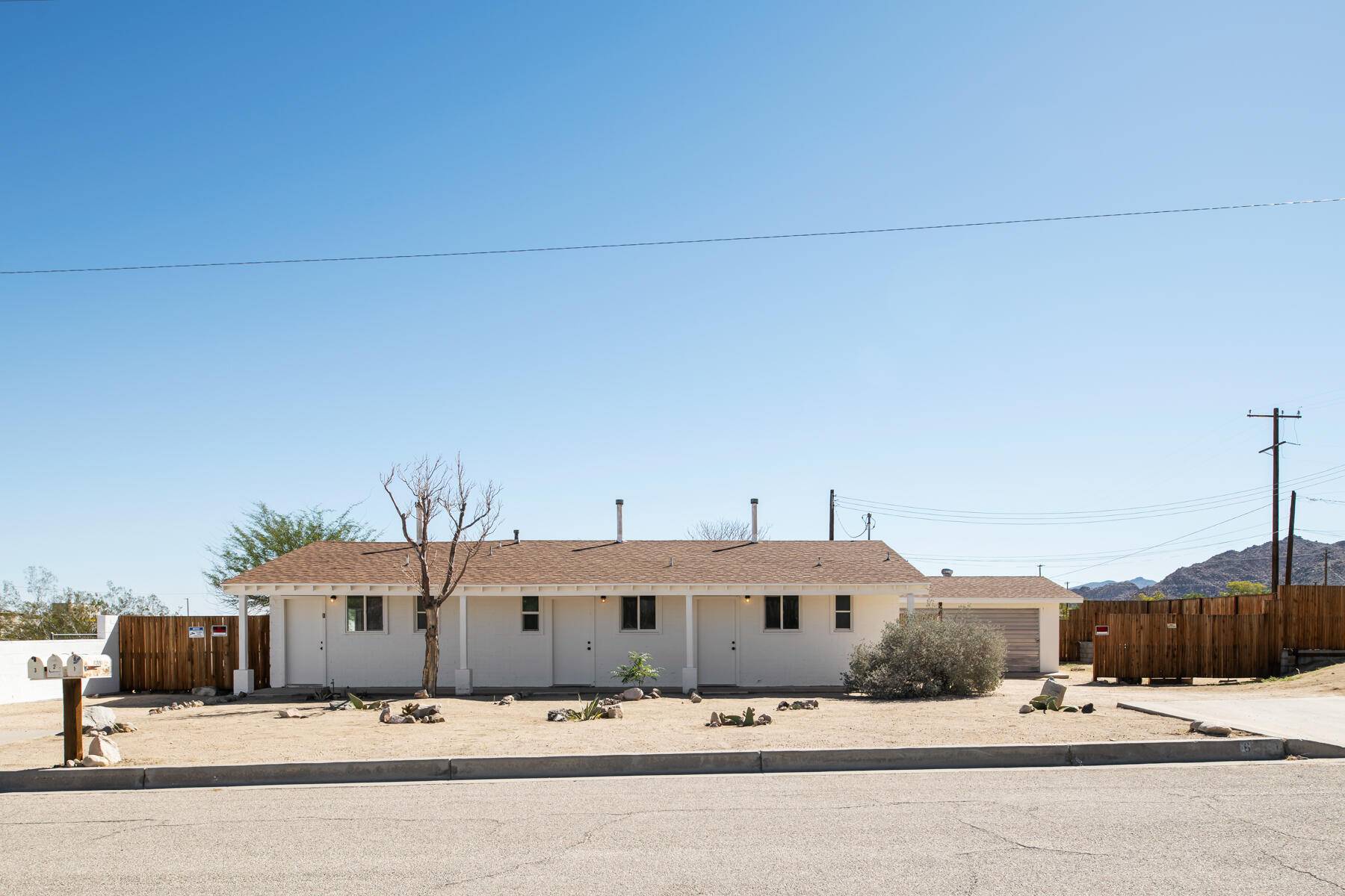 Joshua Tree, CA 92252,62091 Valley View CIR