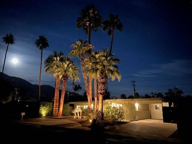 Palm Springs, CA 92264,1254 E San Lucas