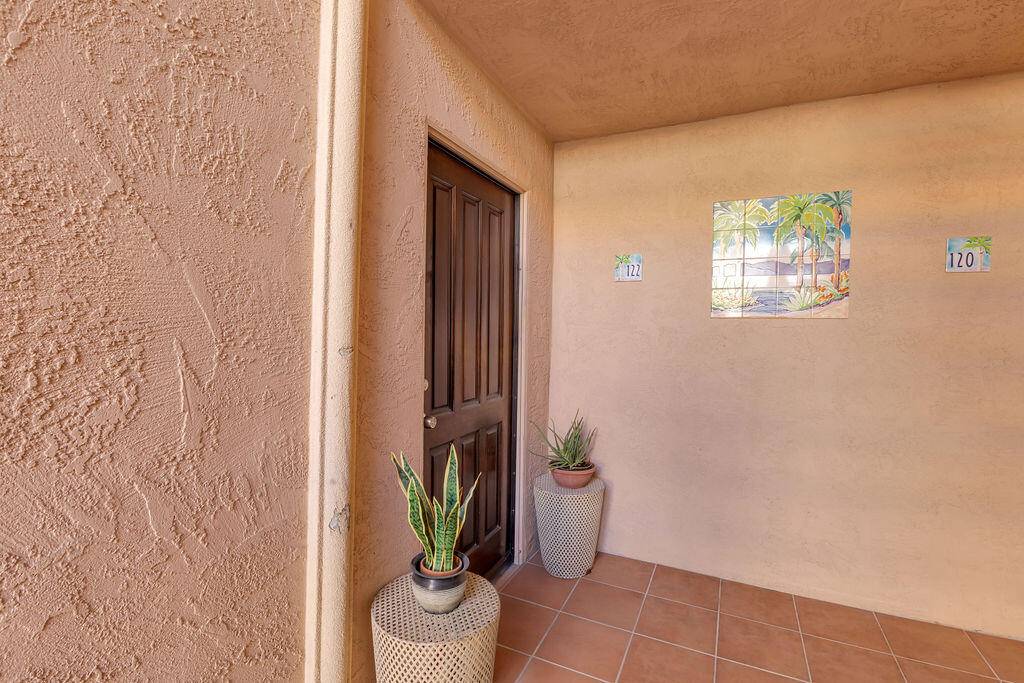 Palm Springs, CA 92262,400 N Sunrise WAY #122