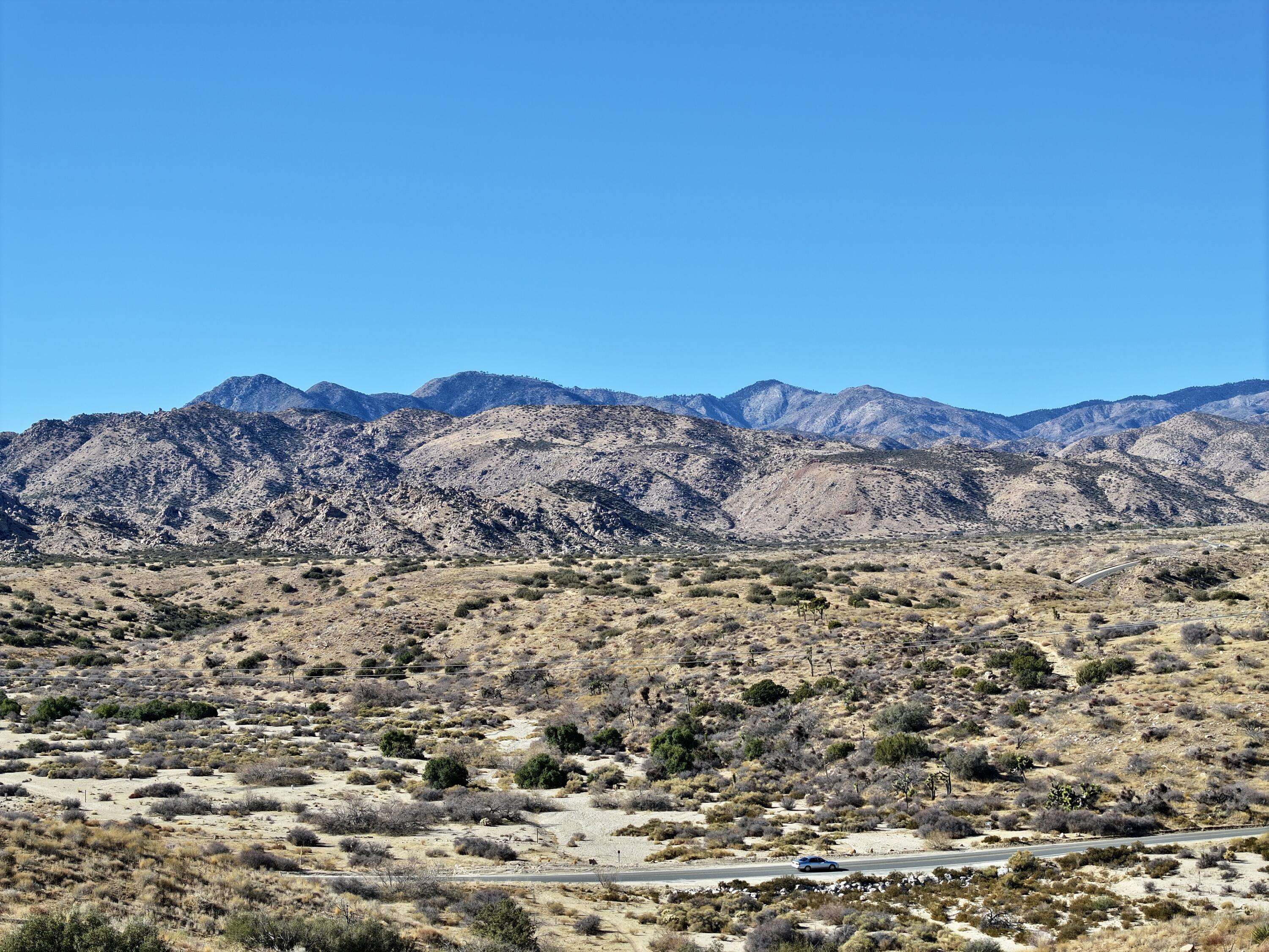 Pioneertown, CA 92268,5120 Tom Mix RD