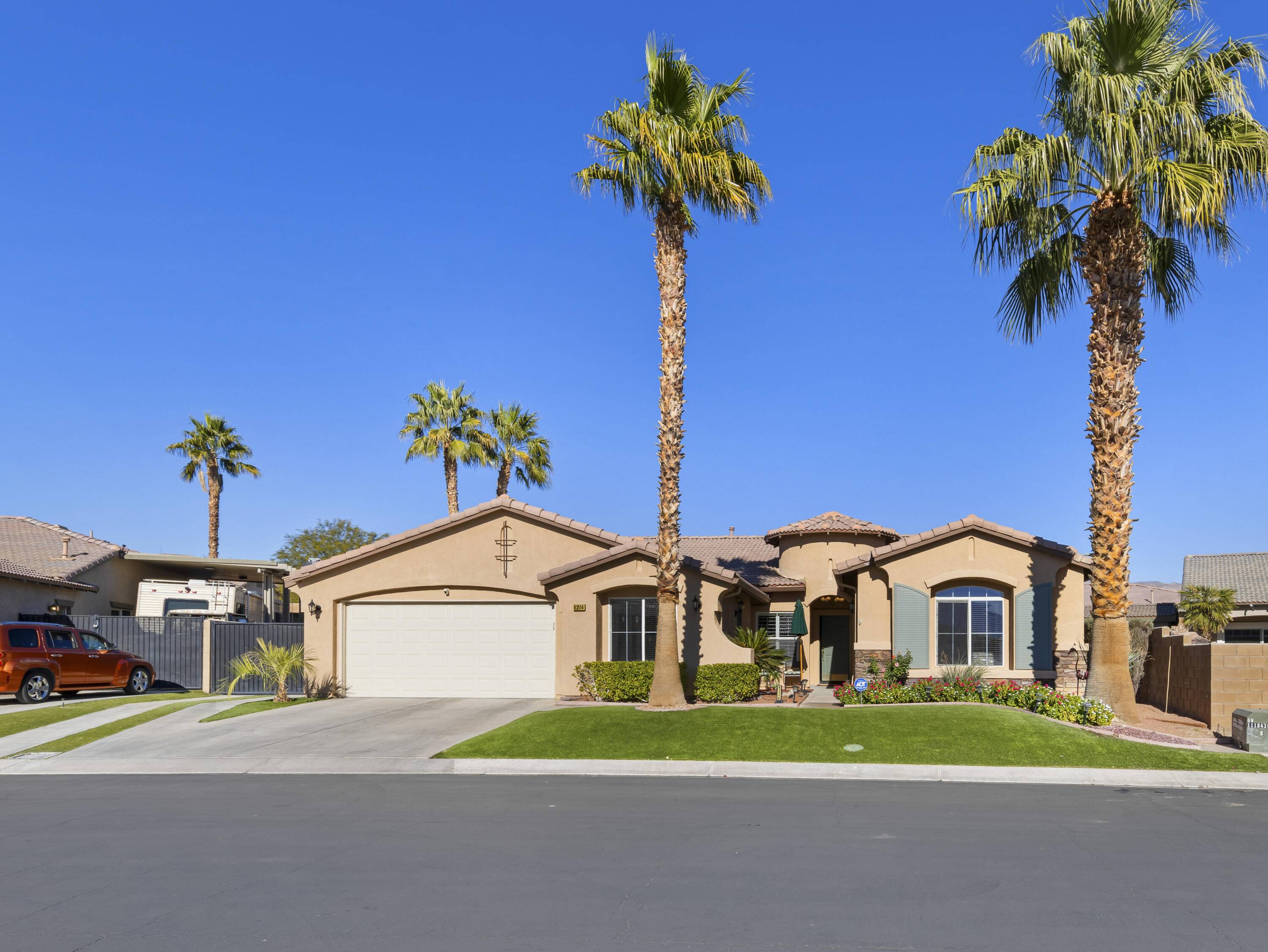 Indio, CA 92203,83114 Carmel Mountain DR