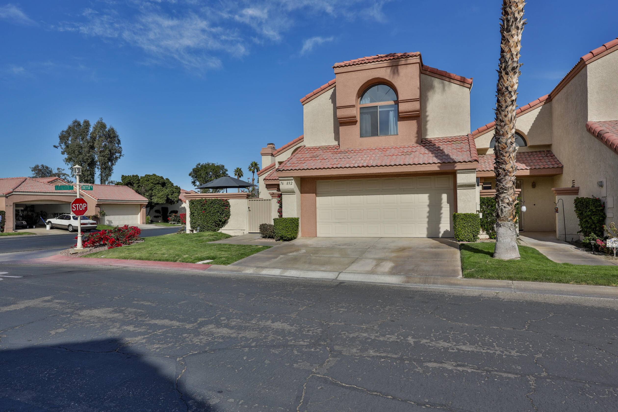 Palm Desert, CA 92211,76892 Joetta PL