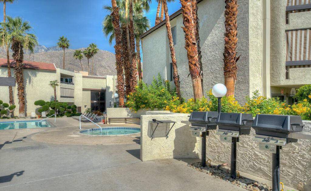 Palm Springs, CA 92264,1550 S Camino Real #219