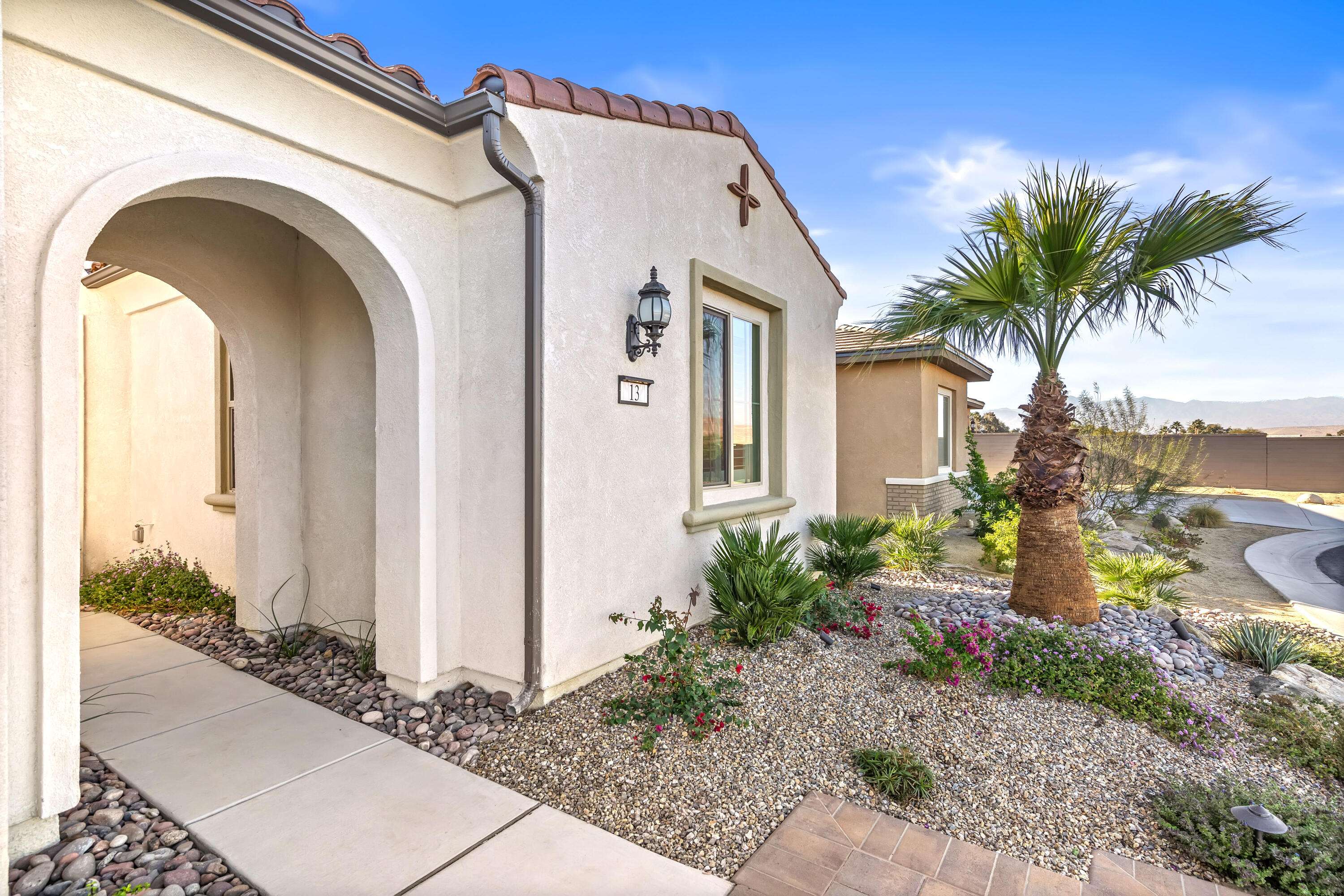 Rancho Mirage, CA 92270,13 Tannin
