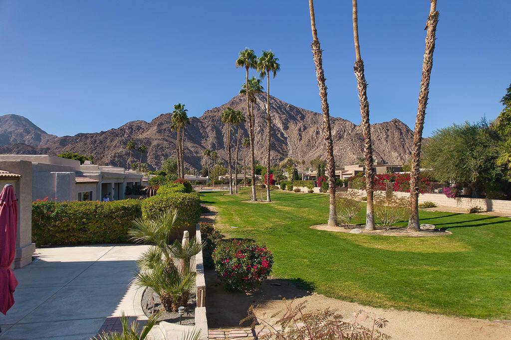 La Quinta, CA 92253,48518 Via Encanto