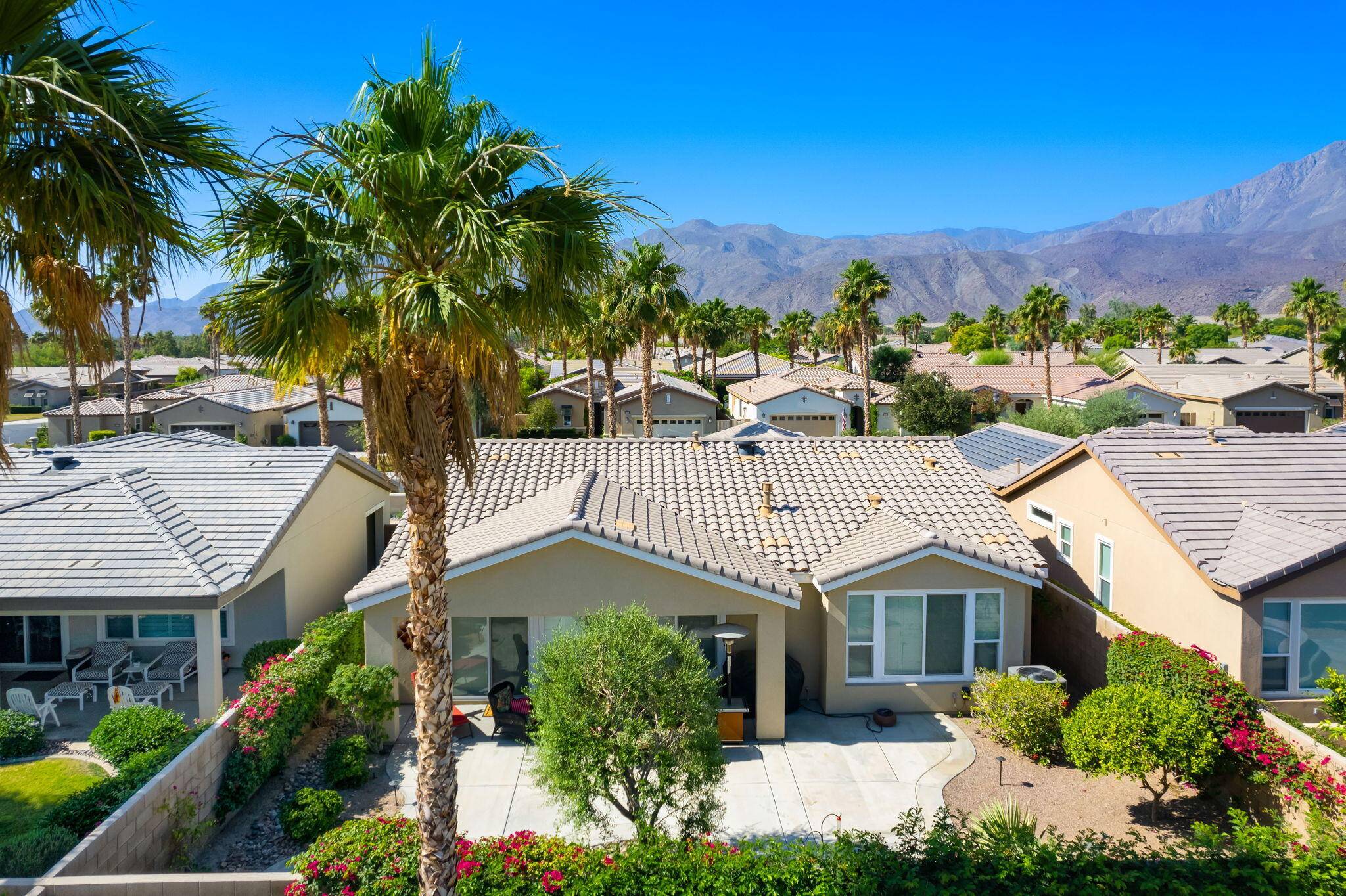 La Quinta, CA 92253,81462 Joshua Tree CT