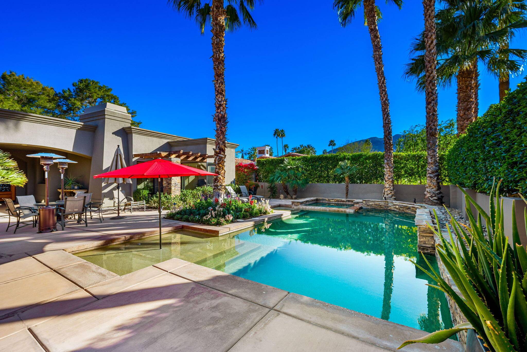 Rancho Mirage, CA 92270,40600 Paxton DR