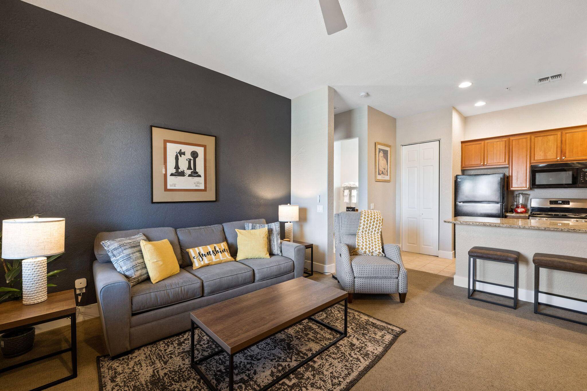 La Quinta, CA 92253,50700 Santa Rosa PLZ #7