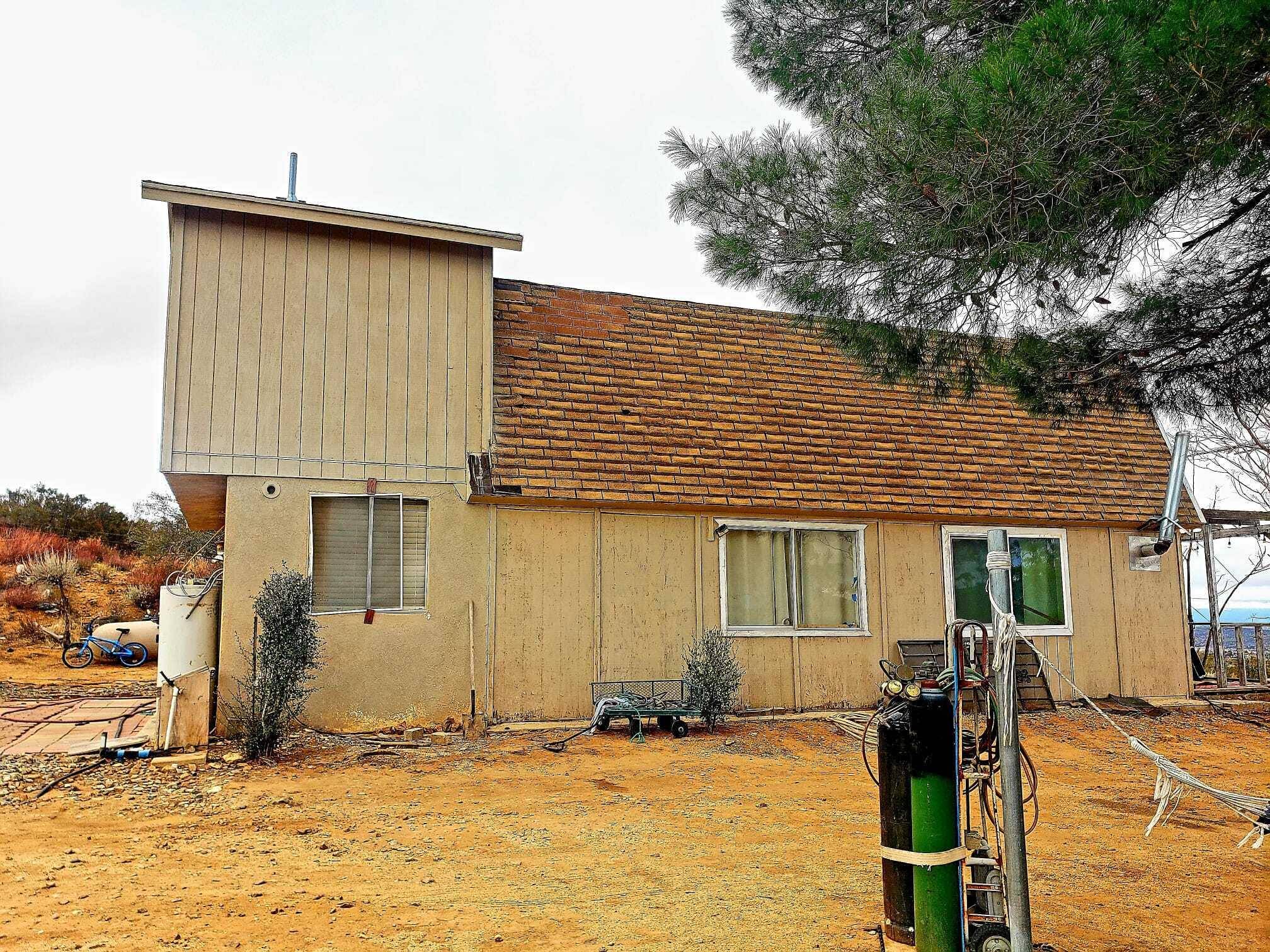 Anza, CA 92539,38400 Fischer RD