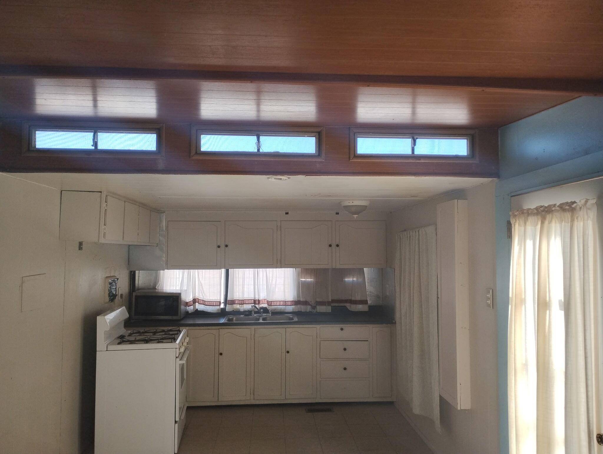 Twenty-nine Palms, CA 92277,6746 Adobe RD #41
