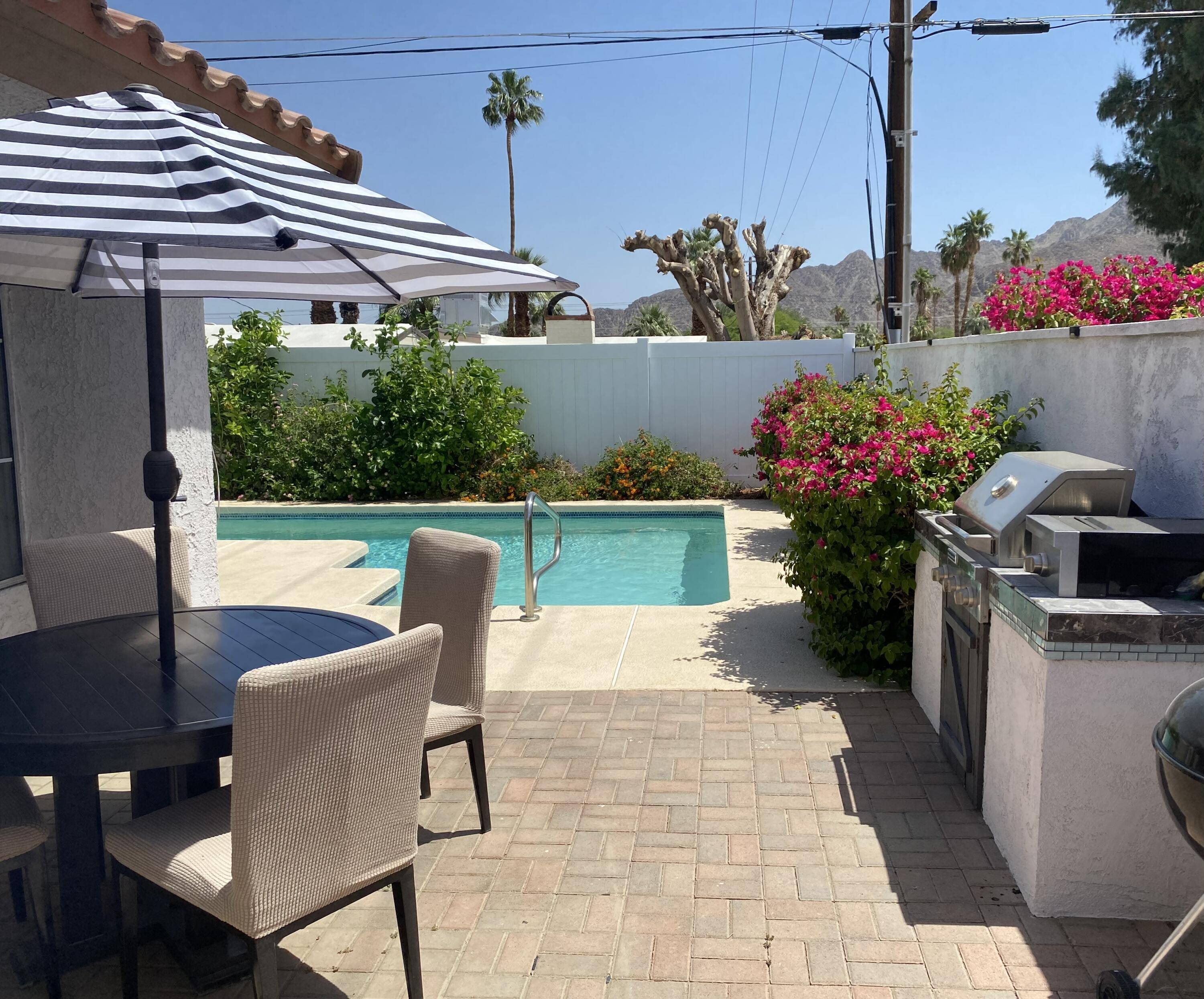 La Quinta, CA 92253,52460 Avenida Martinez