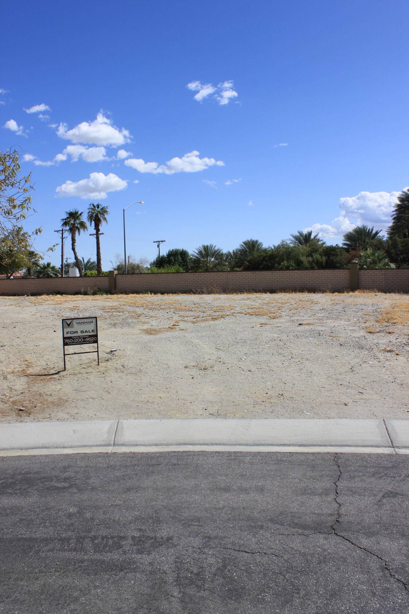 Indio, CA 92201,82305 Devito Court CT