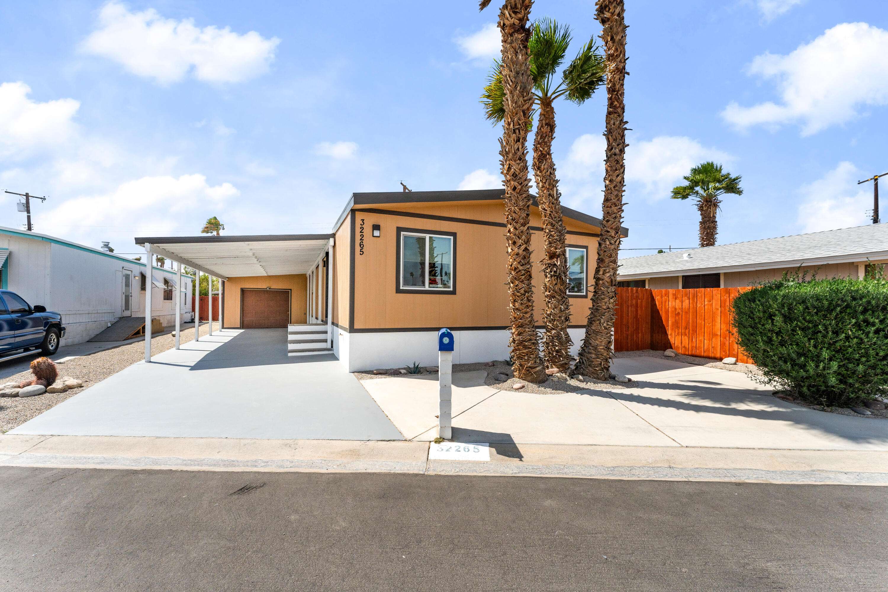 Thousand Palms, CA 92276,32265 Cody AVE