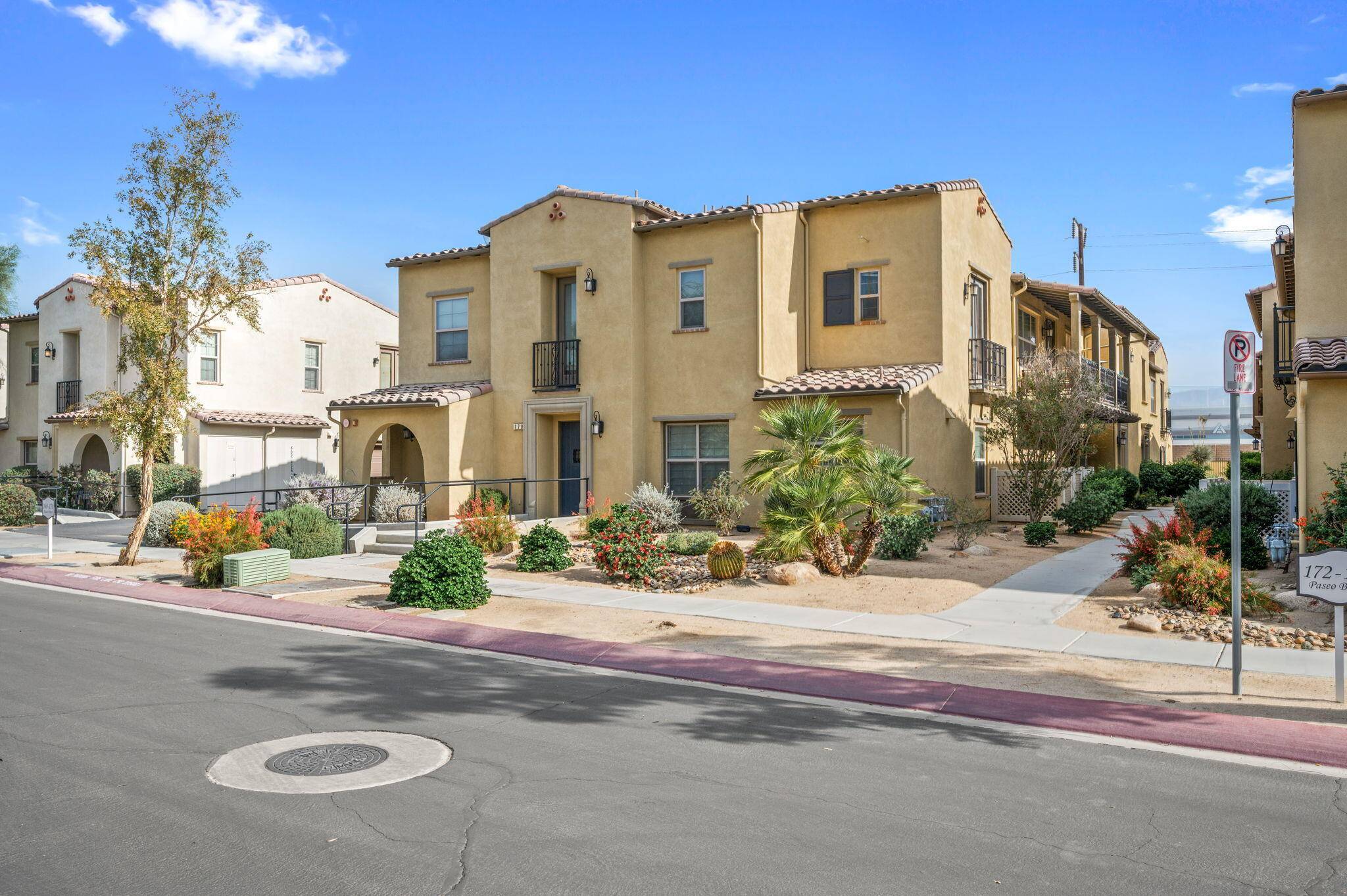Palm Desert, CA 92211,162 Paseo Bravo