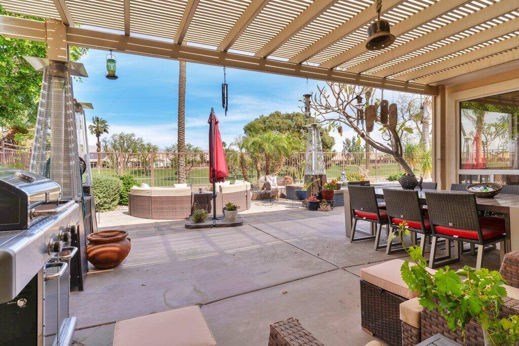 Palm Desert, CA 92211,39619 Manorgate RD