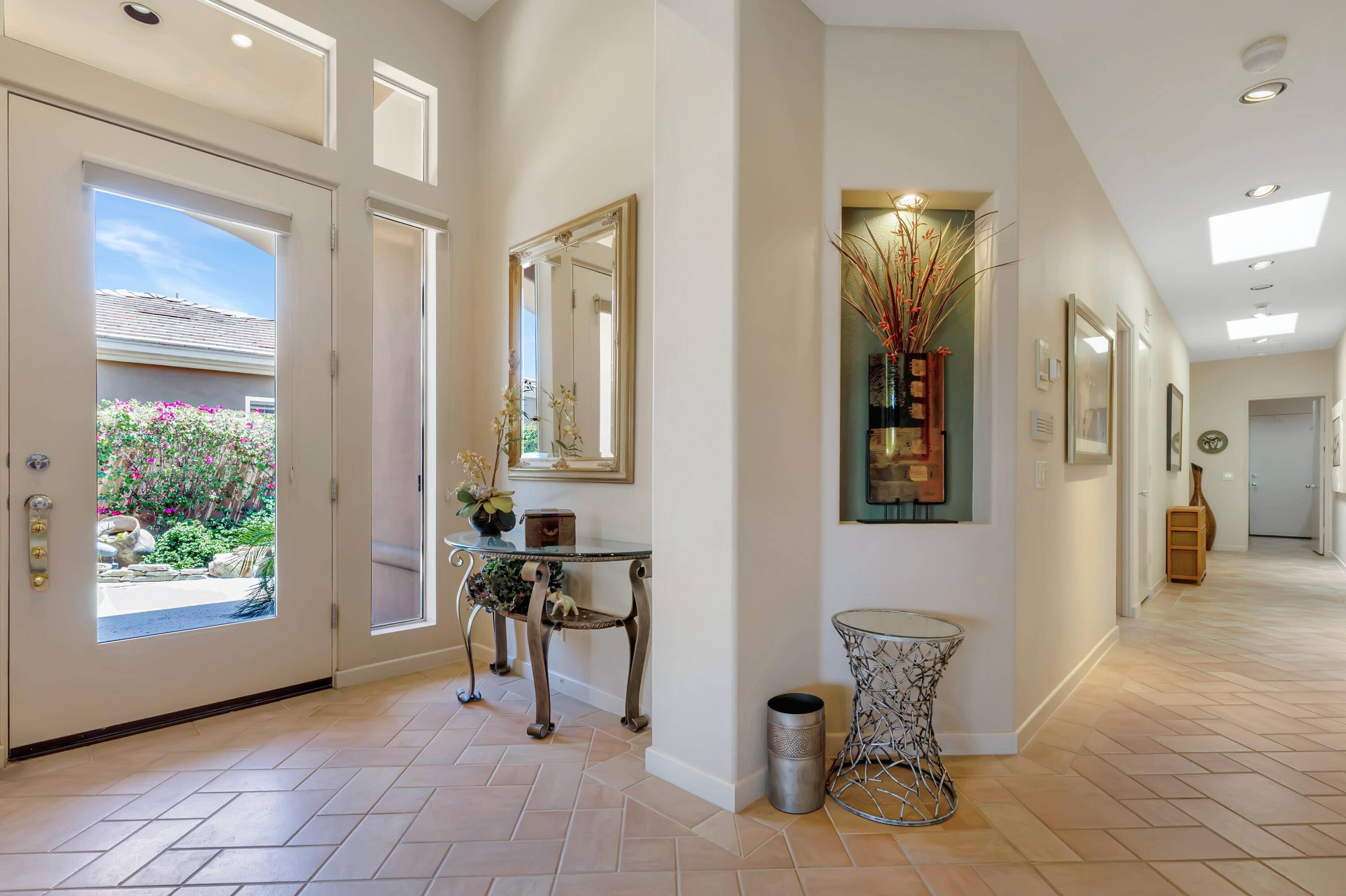 Palm Desert, CA 92211,280 Tomahawk DR