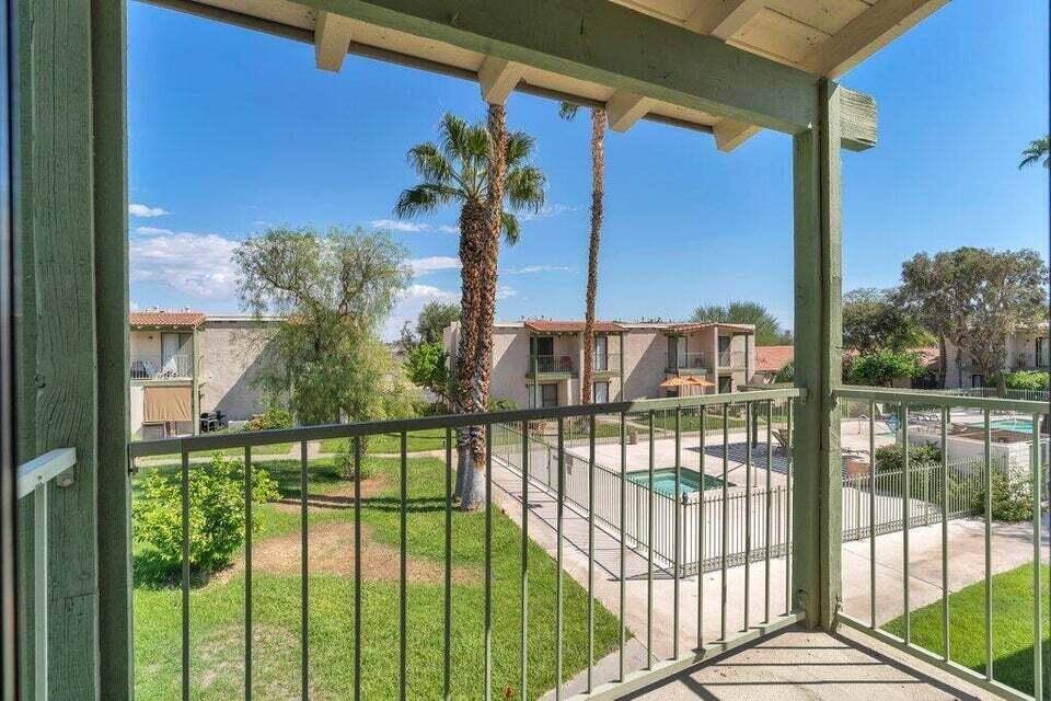 Cathedral City, CA 92234,98 Lakeview CIR