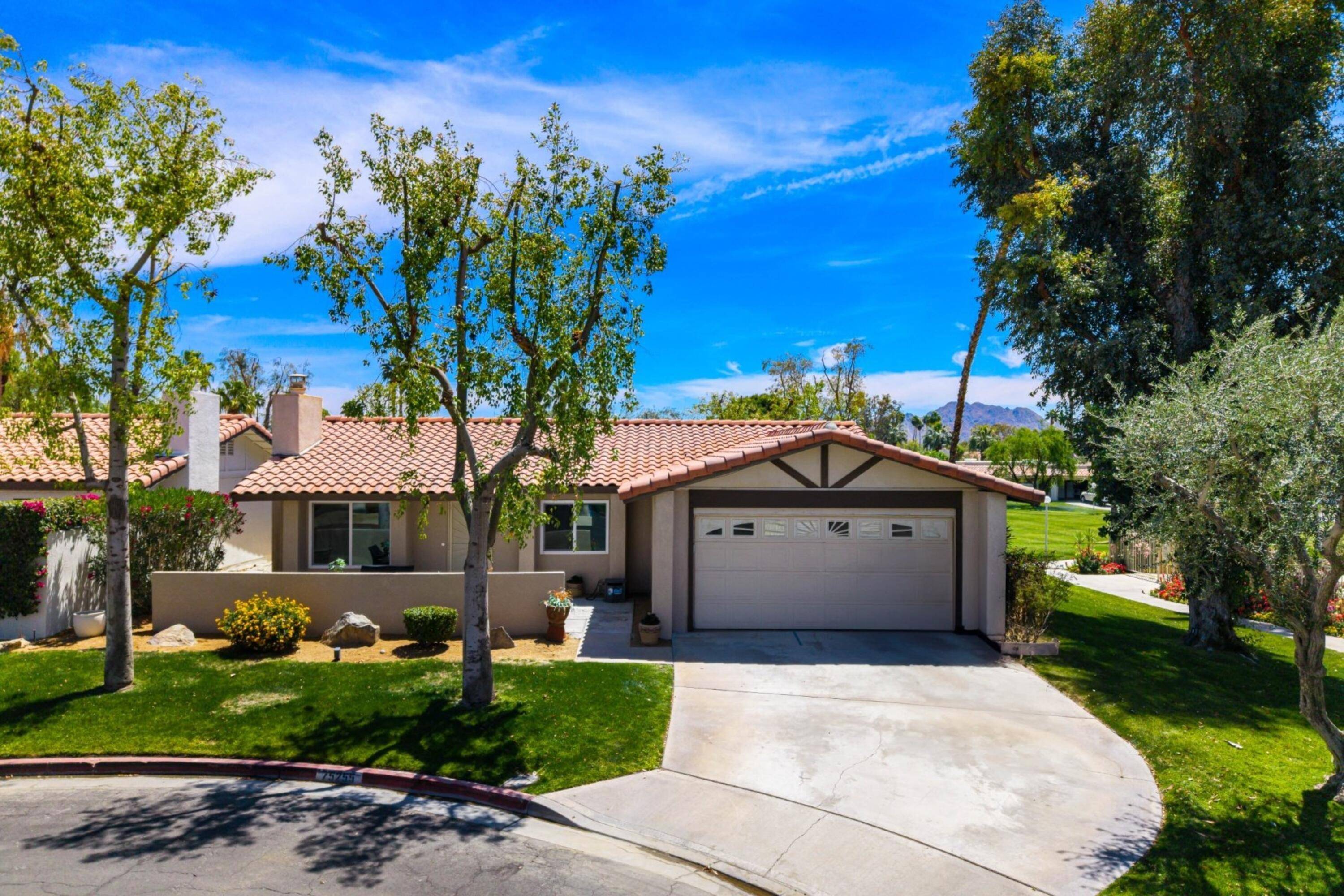 Palm Desert, CA 92211,75255 Camello CT