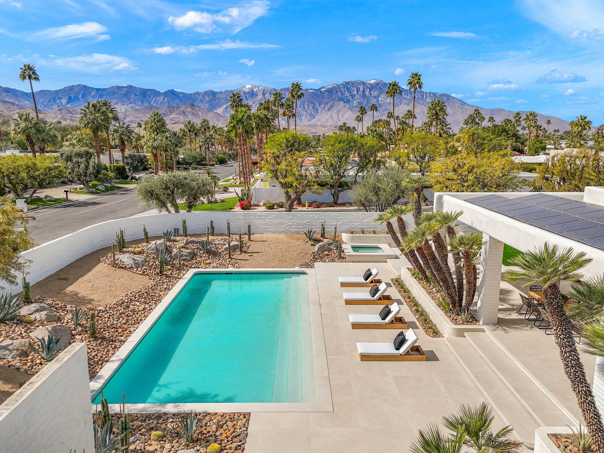 Rancho Mirage, CA 92270,71000 Tamarisk LN