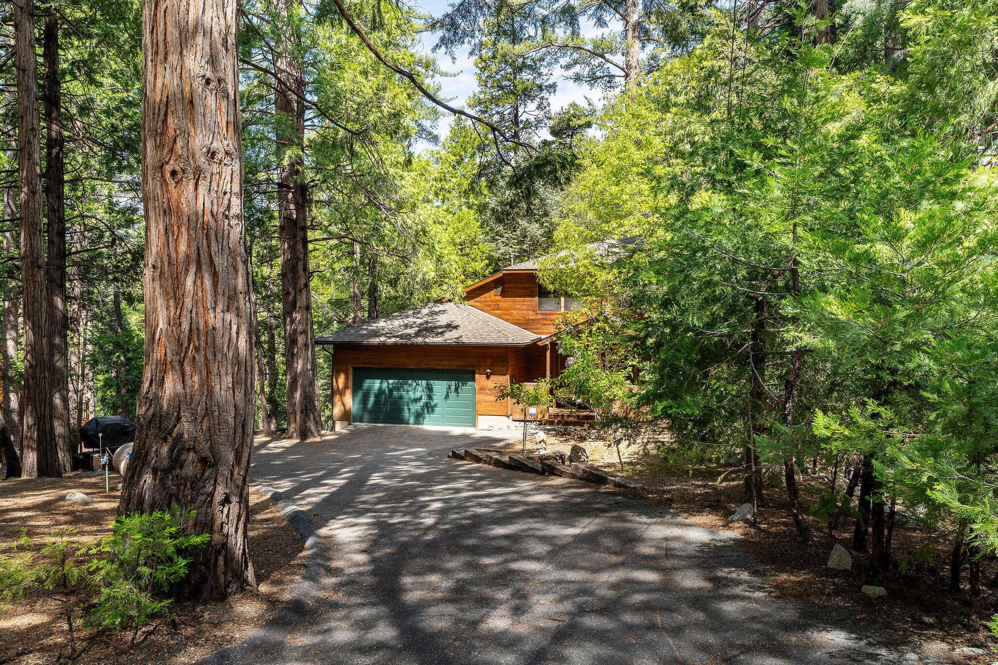 Idyllwild, CA 92549,24542 Fern Valley RD