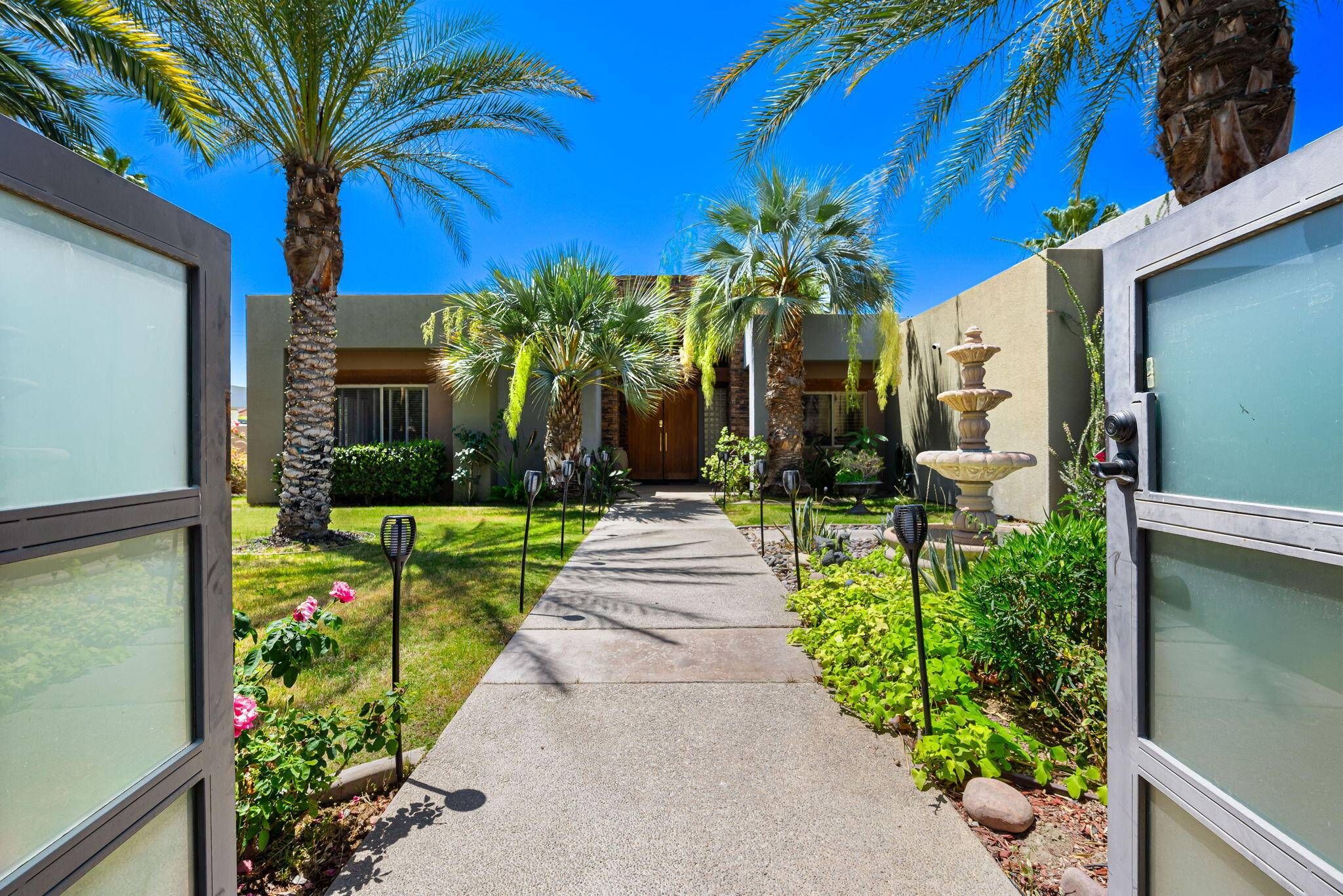 La Quinta, CA 92253,78515 Avenida Ultimo