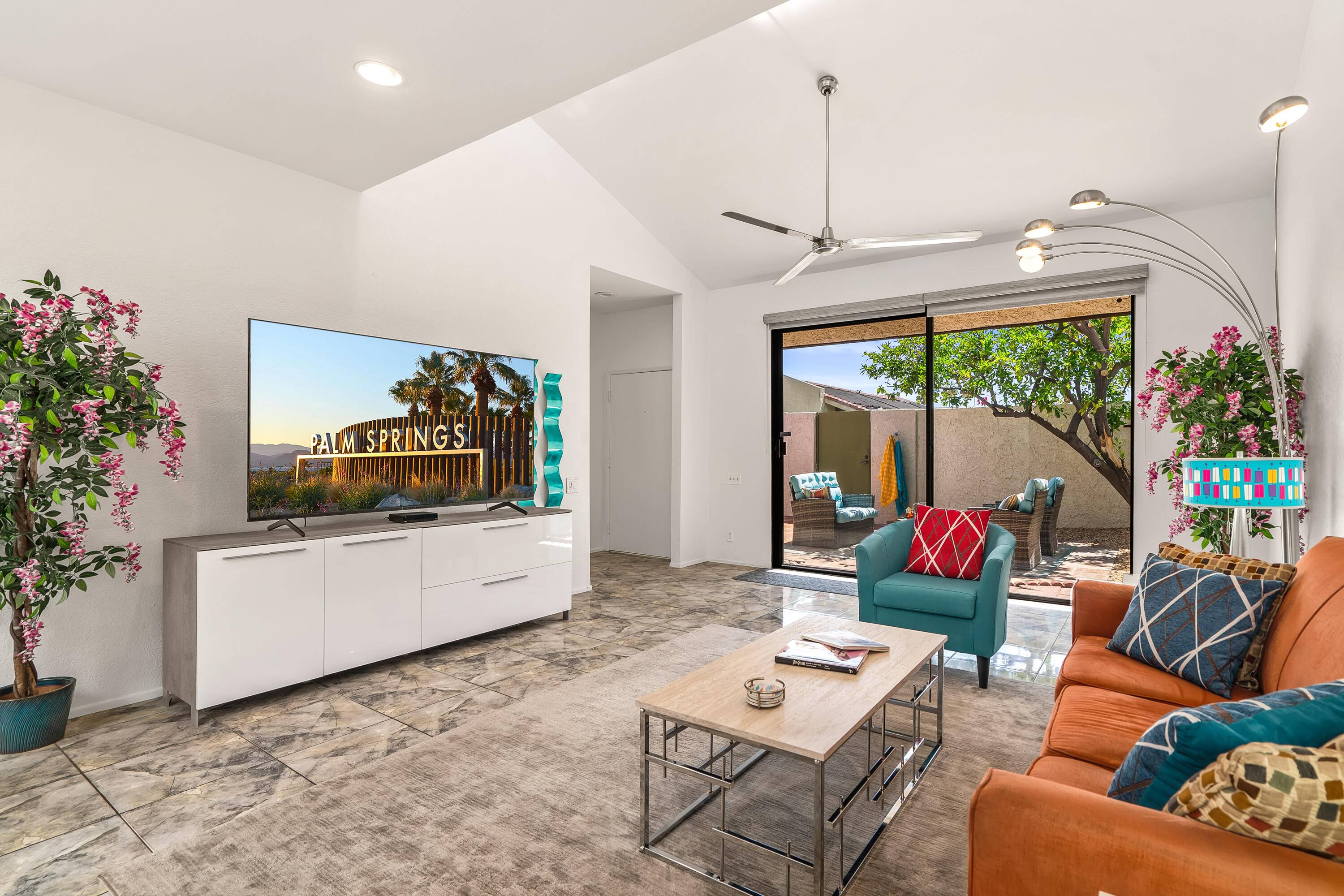 Palm Springs, CA 92262,1279 E Amado RD