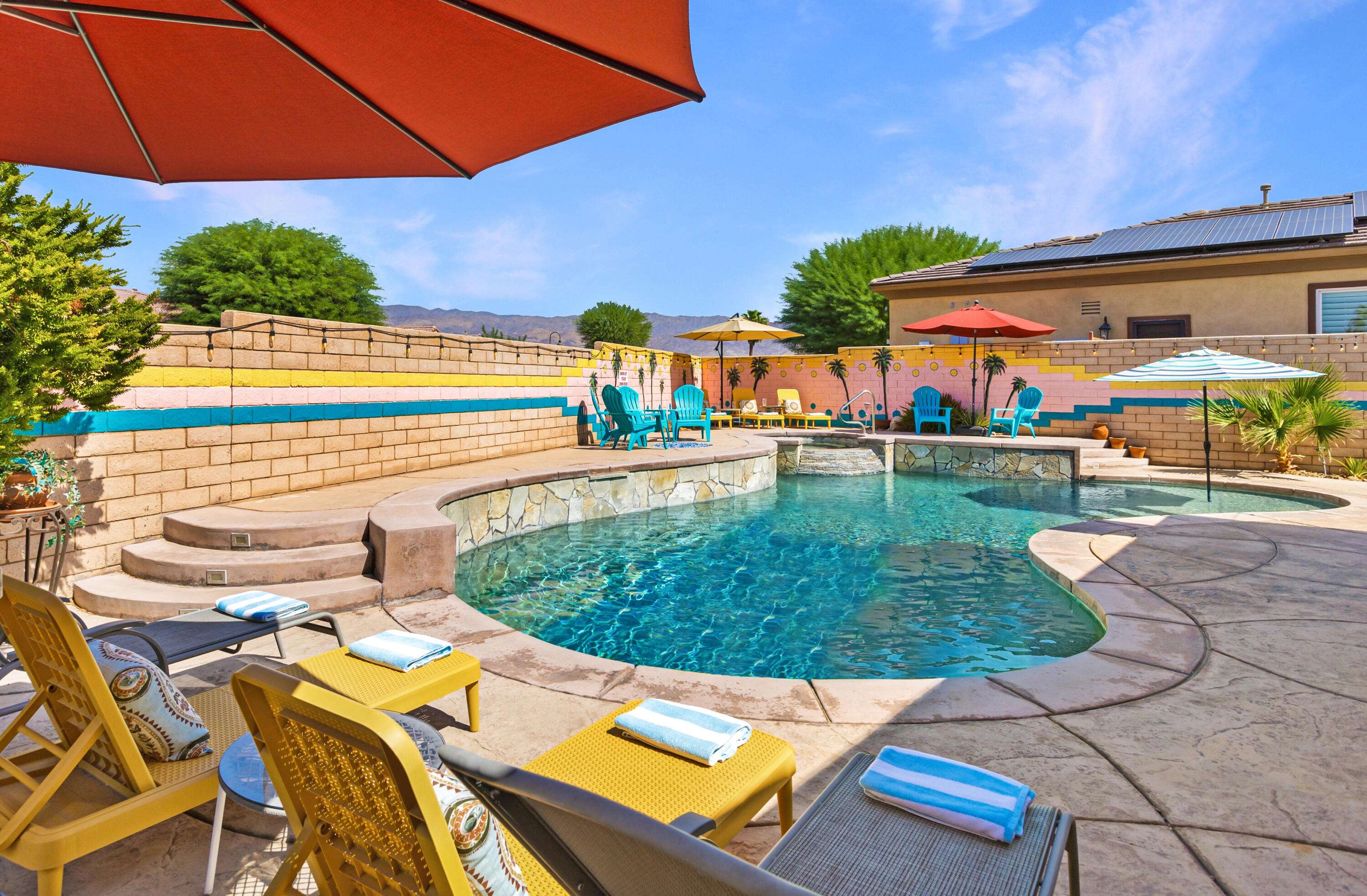 Indio, CA 92203,43760 Spiaggia PL
