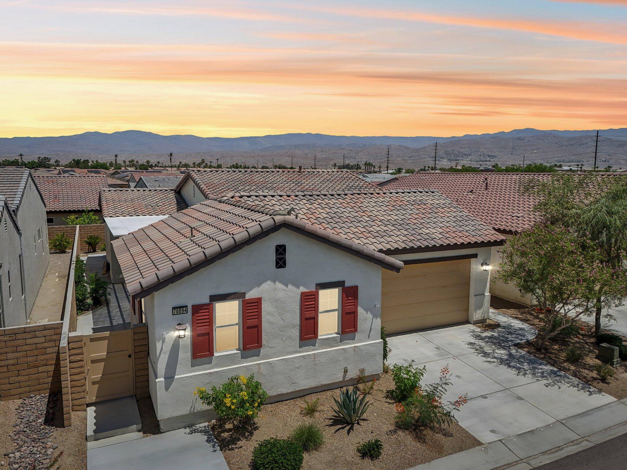Palm Desert, CA 92211,78894 Adesso WAY