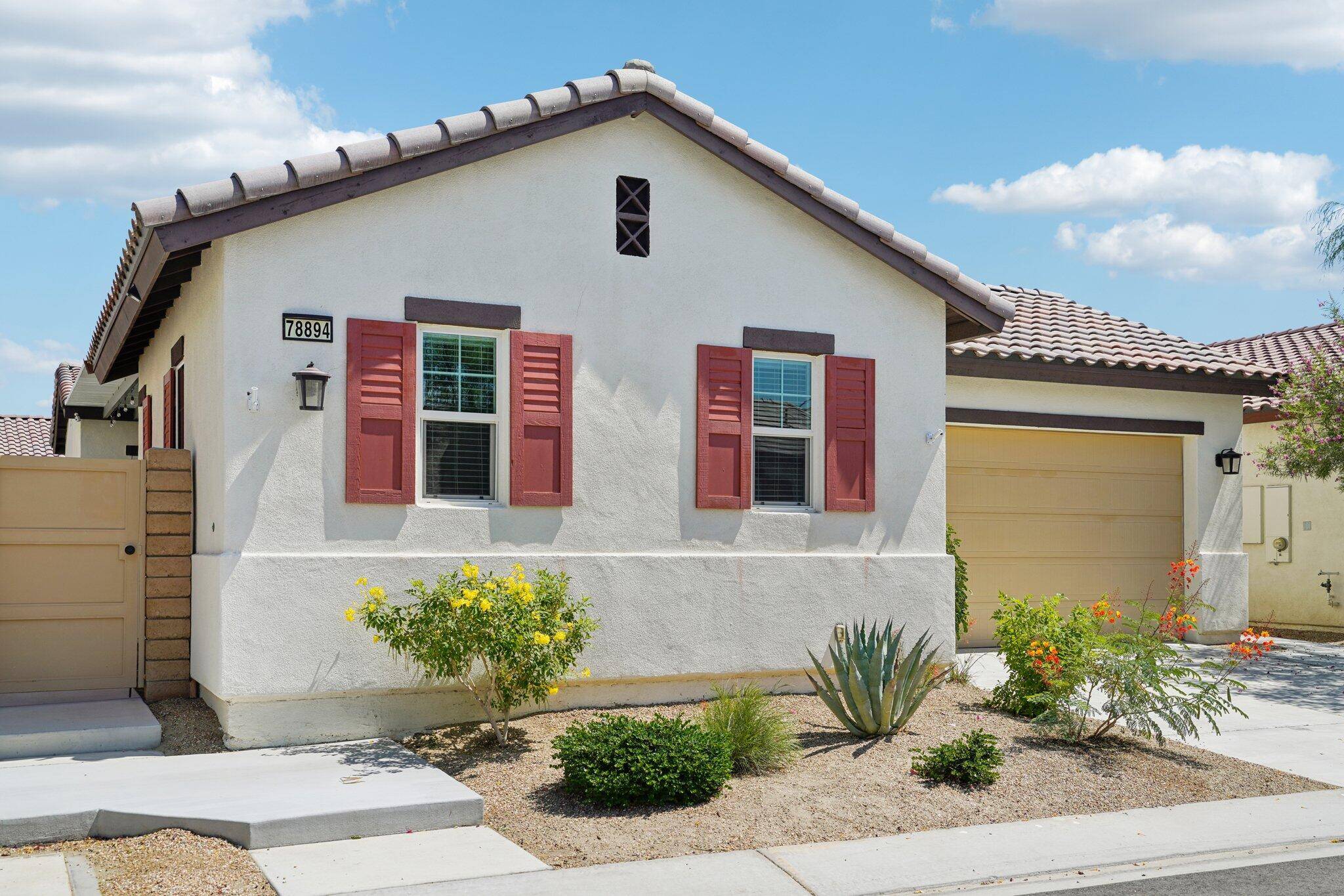 Palm Desert, CA 92211,78894 Adesso WAY