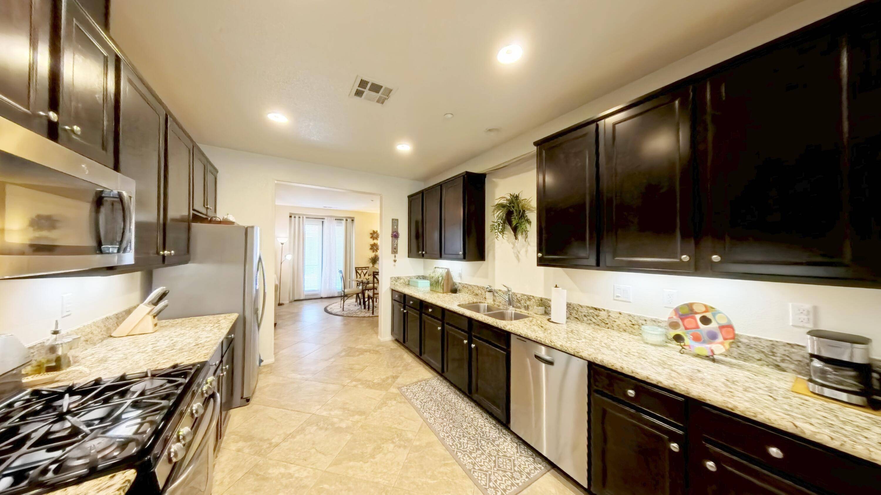 Palm Desert, CA 92211,238 Paseo Bravo