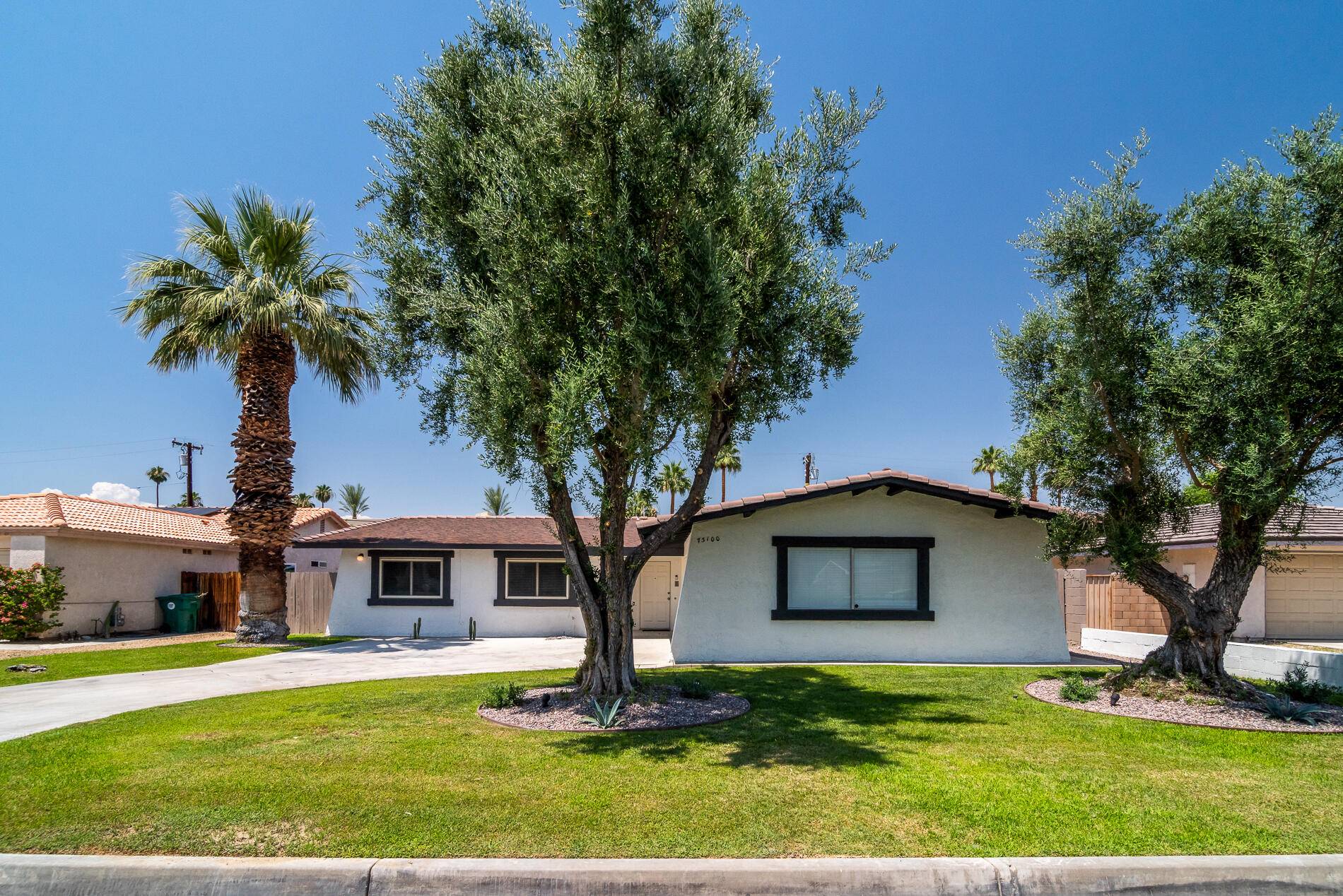 Palm Desert, CA 92260,73100 Santa Rosa Way WAY