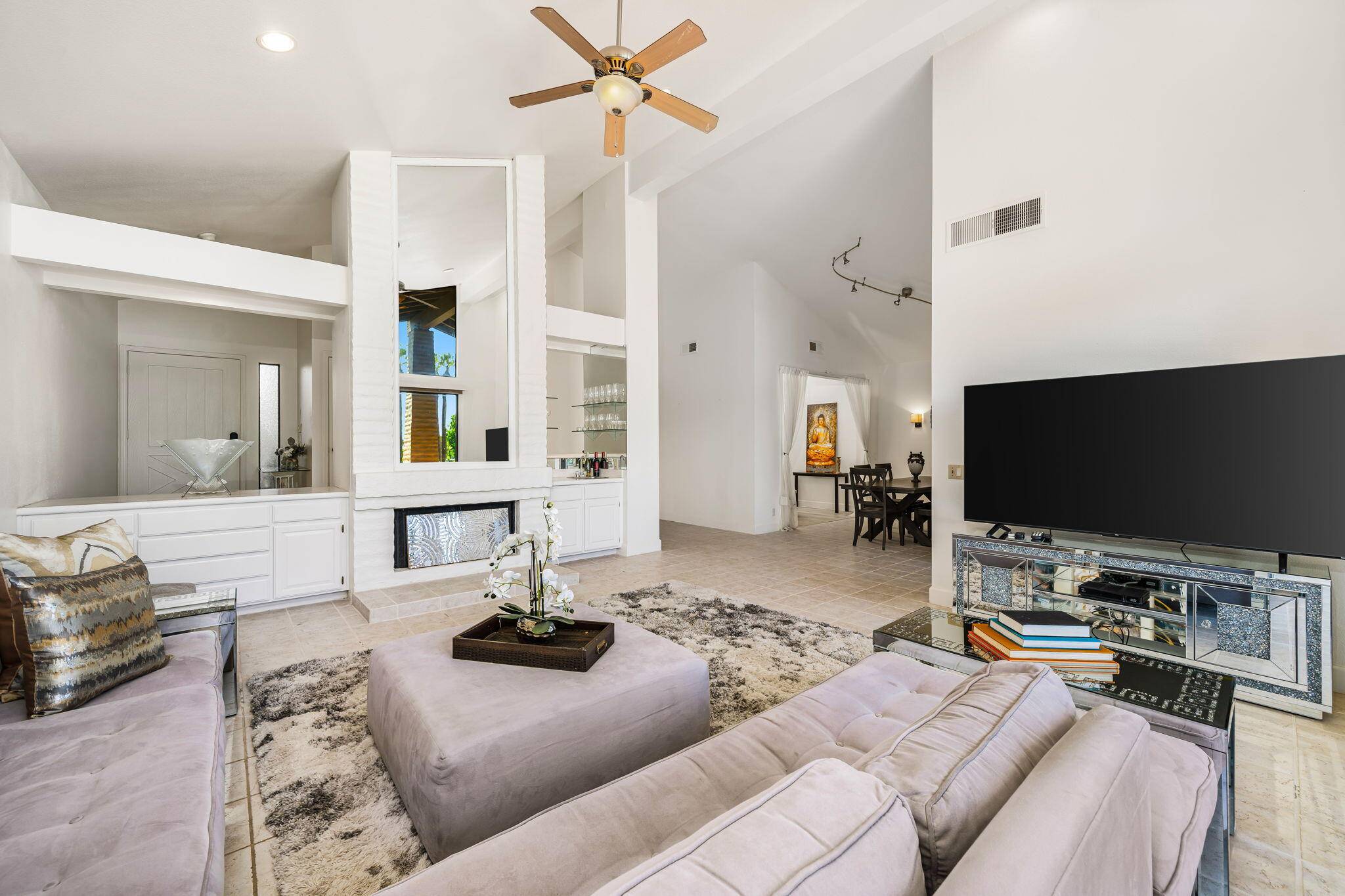 Palm Desert, CA 92211,162 Lost River DR