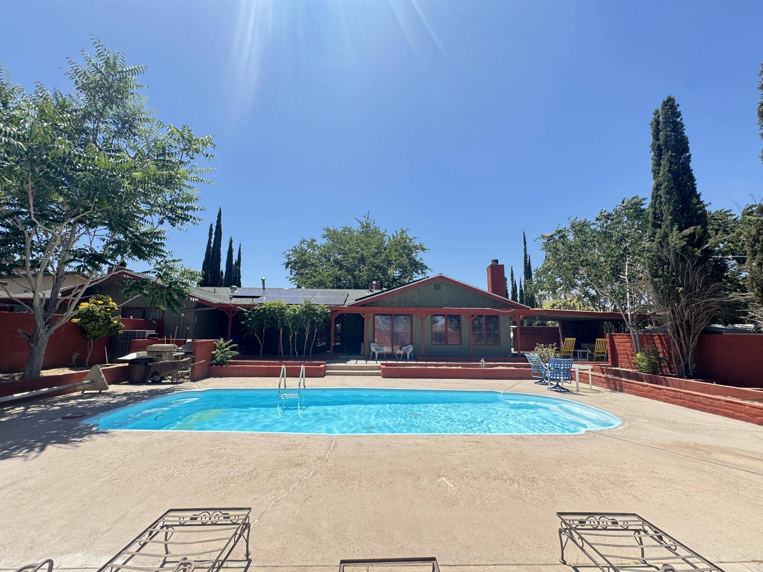 Yucca Valley, CA 92284,7585 Joshua LN