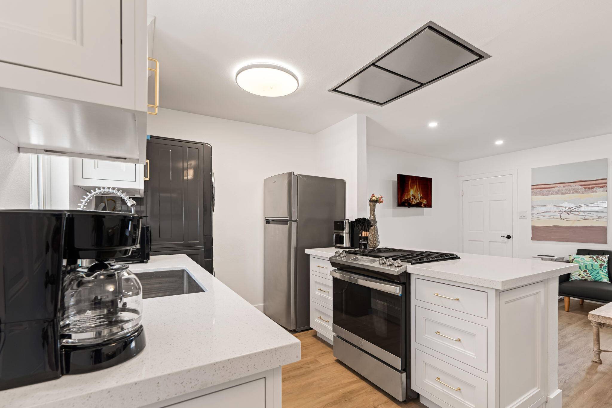 Palm Springs, CA 92264,4490 E Camino Parocela