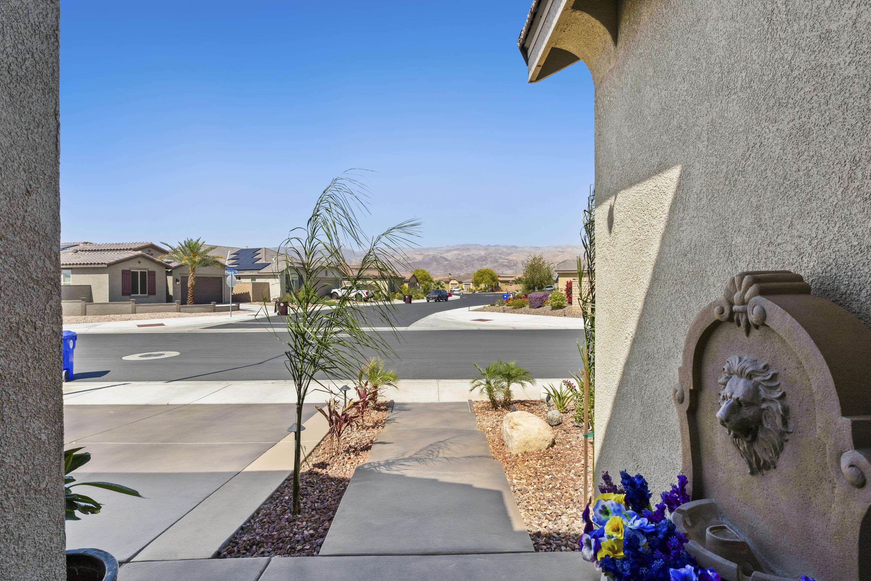 Indio, CA 92203,85557 Veneto LN