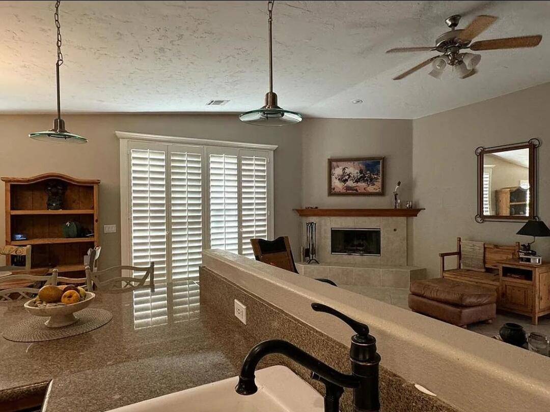 Desert Hot Springs, CA 92240,68233 Calle Descanso