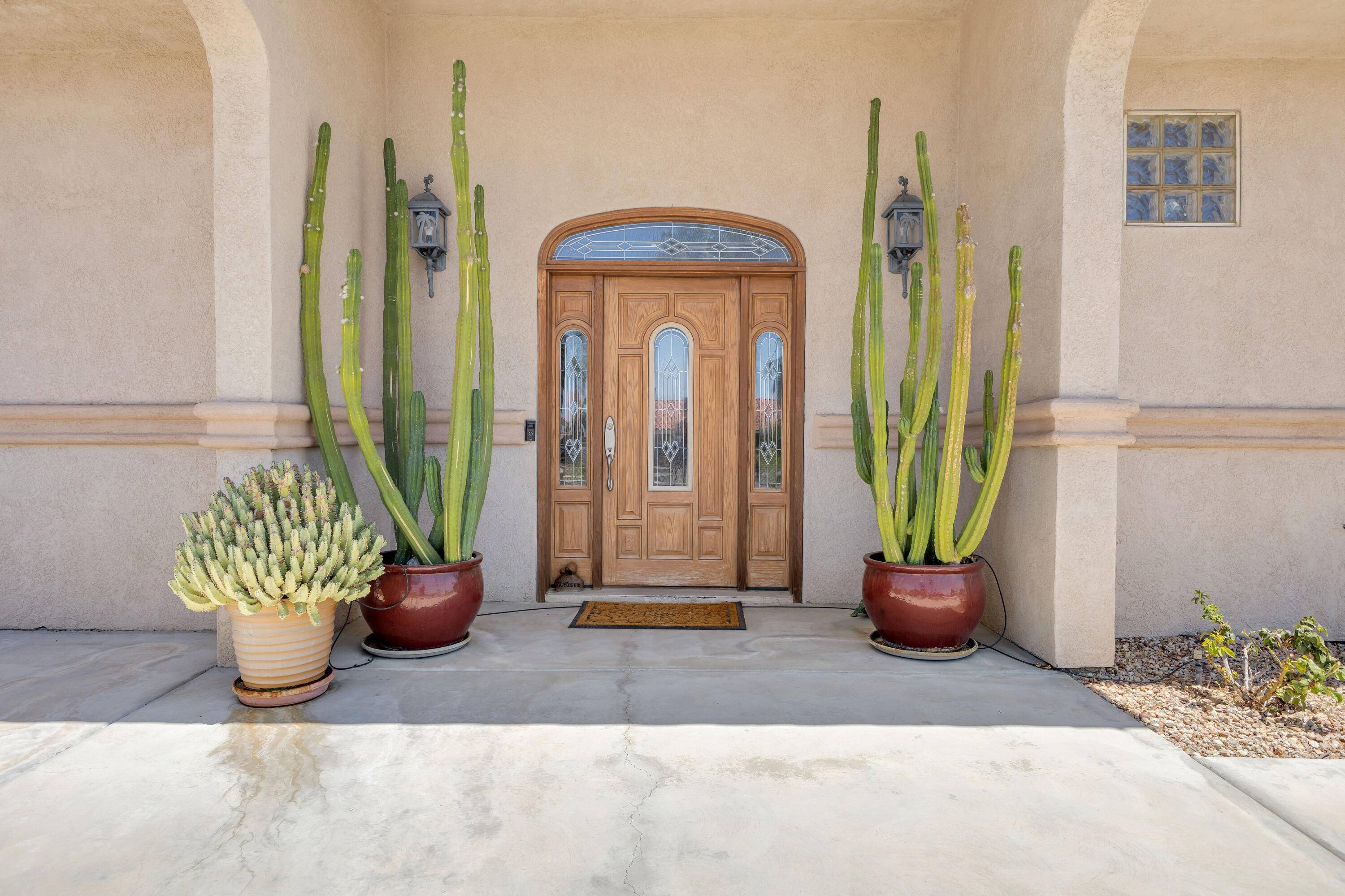 Desert Hot Springs, CA 92240,9590 Hoylake RD