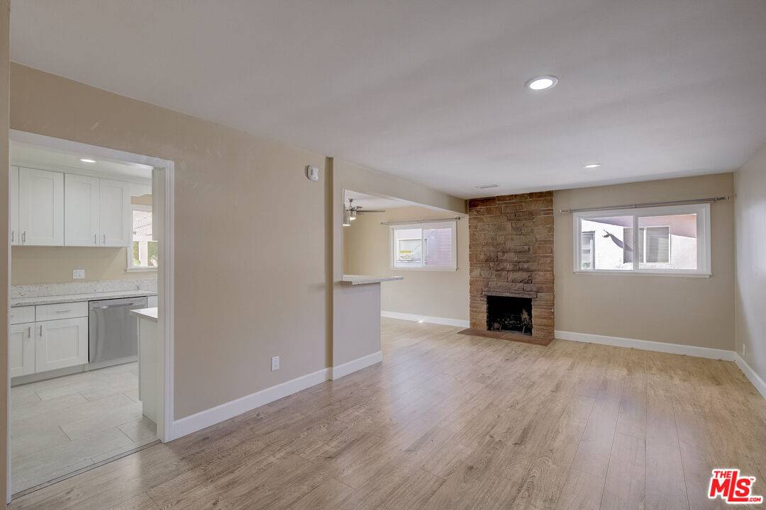 Anaheim, CA 92804,3146 W OLINDA LN