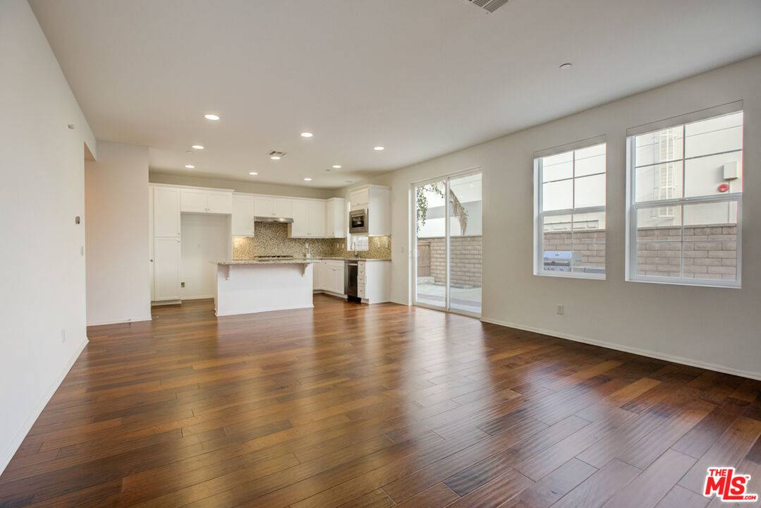 Garden Grove, CA 92843,10881 LOTUS DR