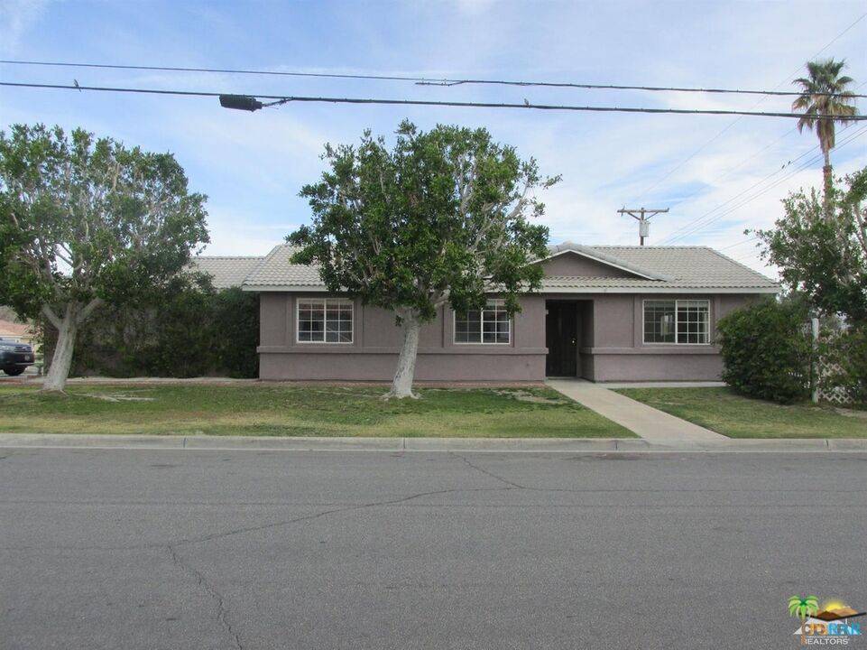 La Quinta, CA 92253,51980 AVENIDA RAMIREZ