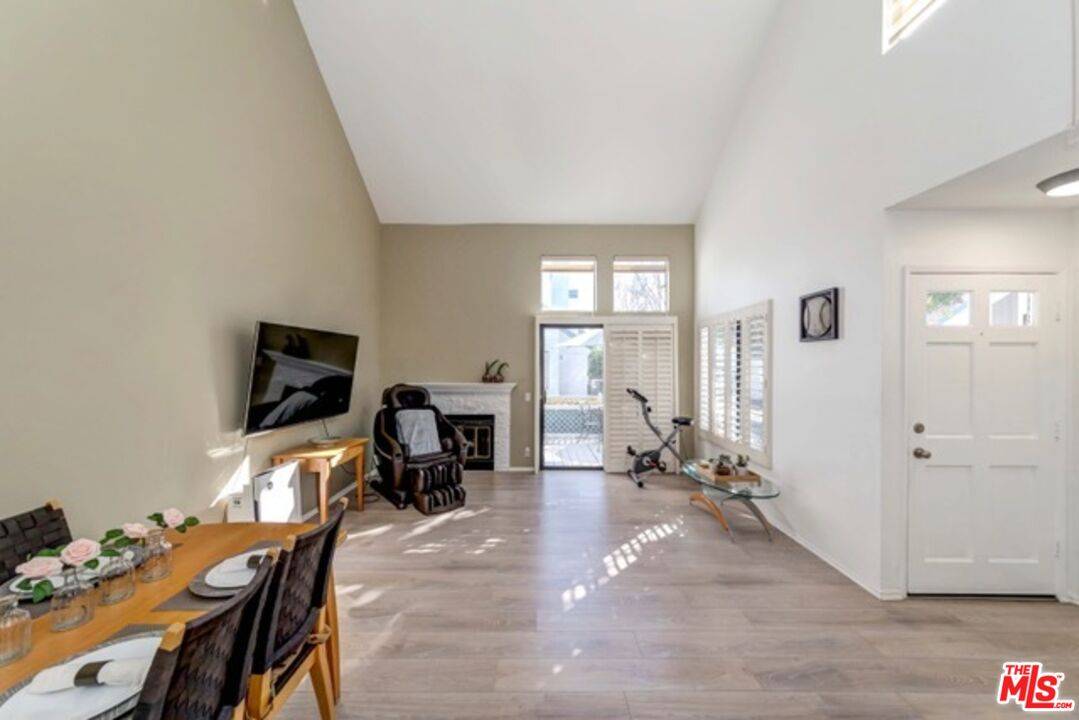 Irvine, CA 92614,69 BRIARGLEN #53