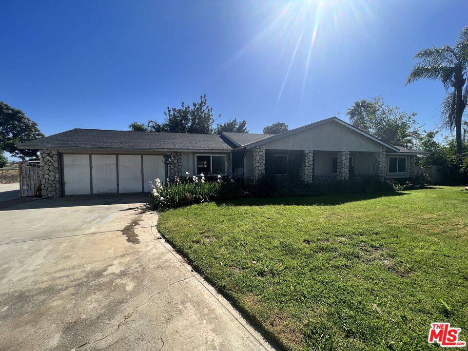 Jurupa Valley, CA 92509,9084 KENNEDY ST