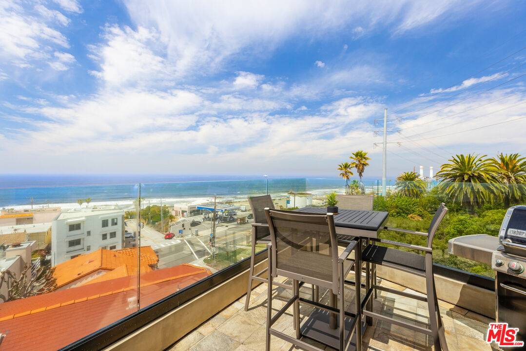 Manhattan Beach, CA 90266,316 45TH ST