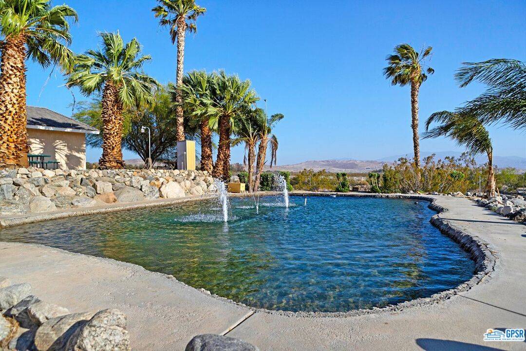 Desert Hot Springs, CA 92241,69525 DILLON RD #106