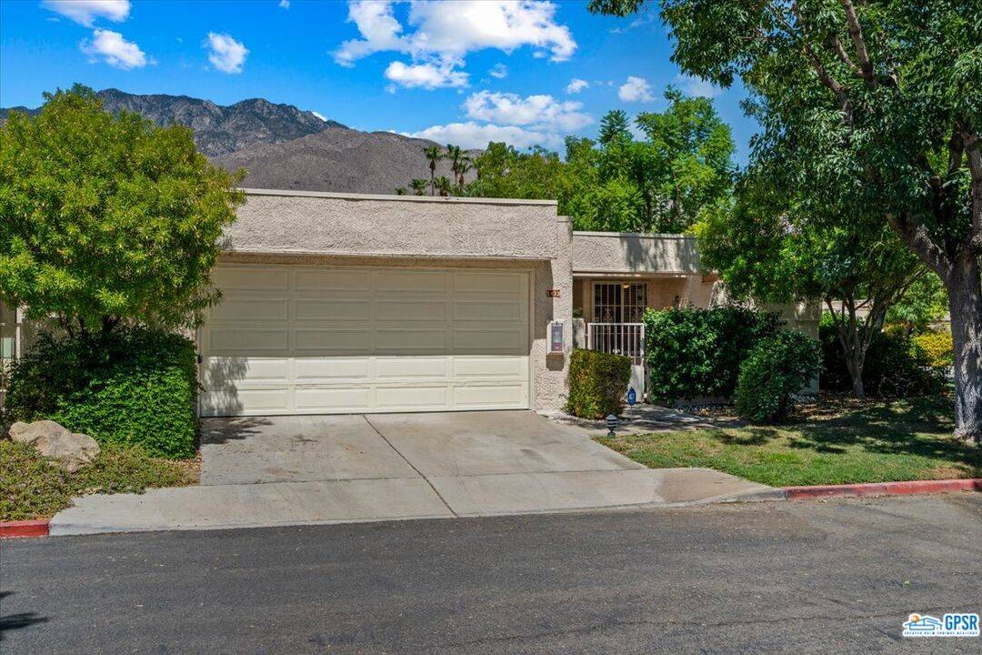 Palm Springs, CA 92264,1433 Versailles Dr